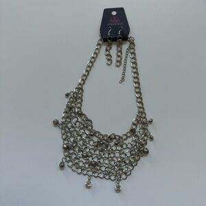 Paparazzi necklace set